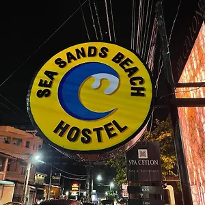 Hostel Sea Sands, Negombo