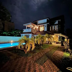 Grand Royal Villa Negombo Guest house